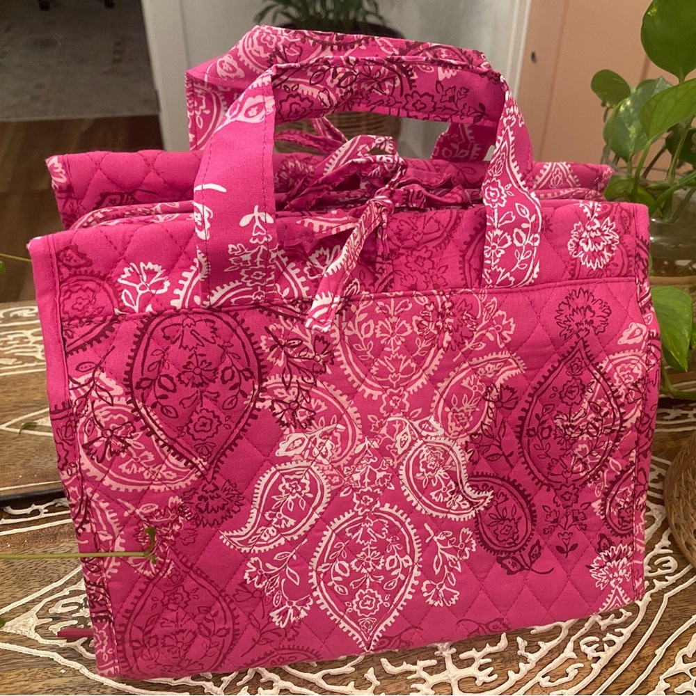 Vera Bradley Hanging Travel Organizer NWOT